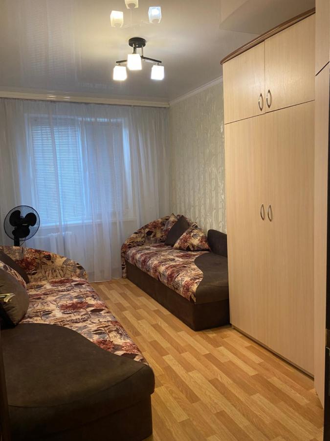 2 Комнатная Квартира, До 6 Спальных Мест Krivoy Rog Εξωτερικό φωτογραφία