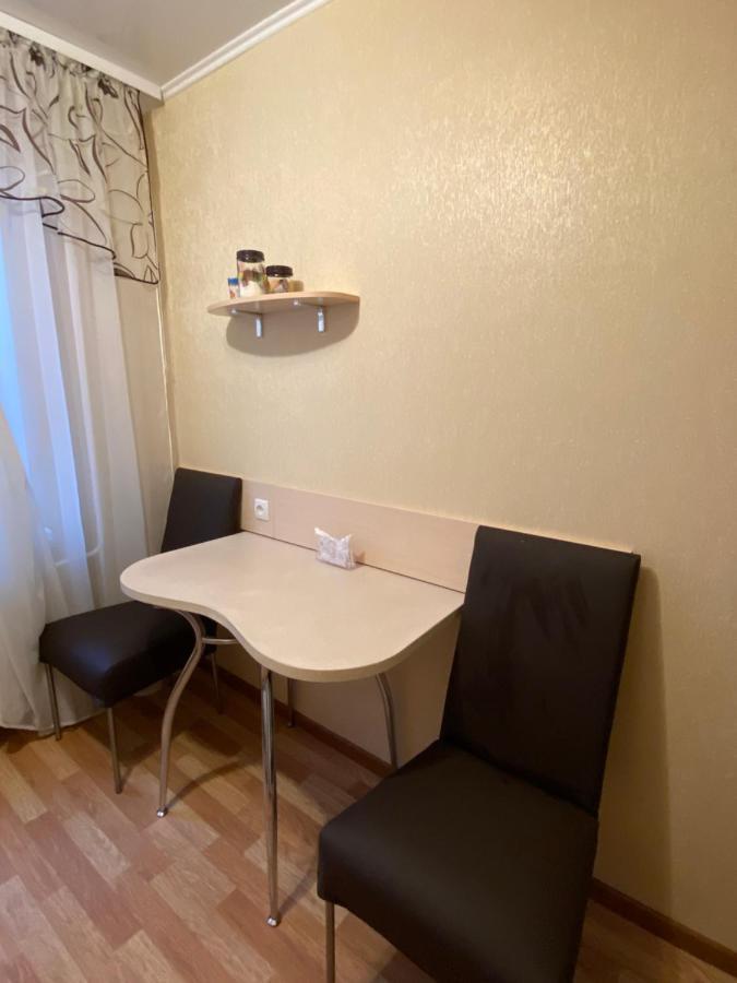 2 Комнатная Квартира, До 6 Спальных Мест Krivoy Rog Εξωτερικό φωτογραφία